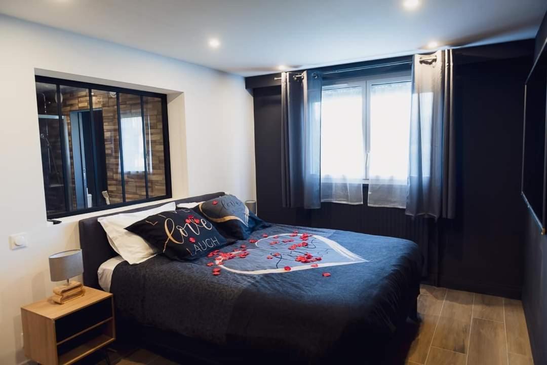 Charmante Residence De Tourisme Avec Jacuzzi 크레시라샤페어 외부 사진